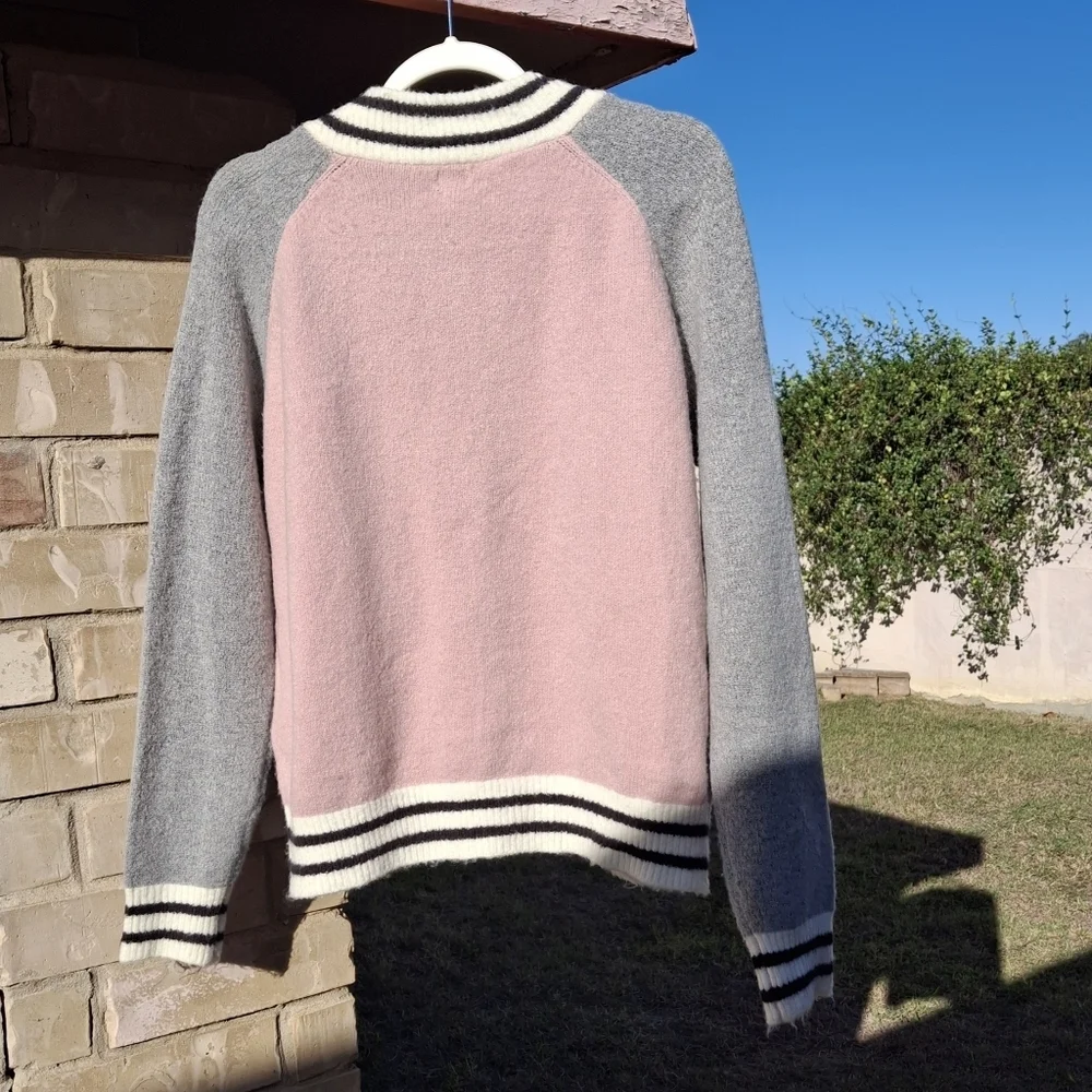True Craft Embroidered Varsity Sweater Gray Pink Striped Trim  Women Size Large - Picture 7 of 15